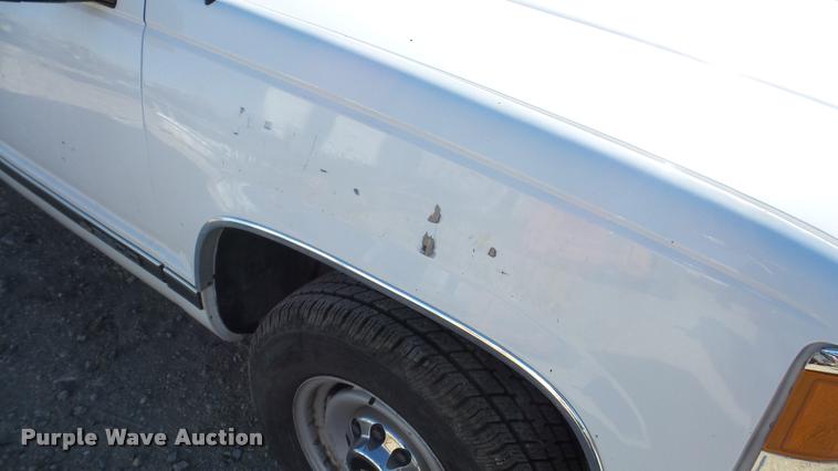 image for item DF9159 1995 Chevrolet 2500 Ext. Cab pickup truck