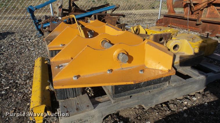 image for item DG9016 Outrigger parts