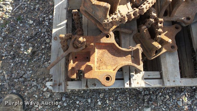 image for item DG9017 Ridgid pipe clamps and stands