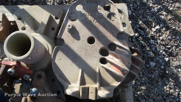 image for item DG9017 Ridgid pipe clamps and stands