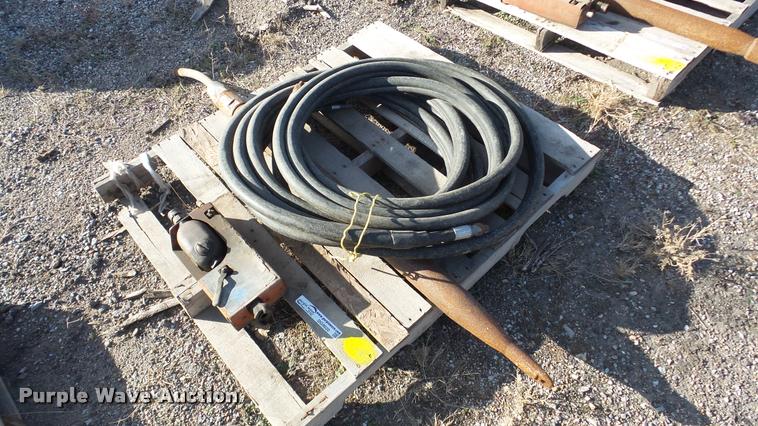 image for item DG9020 Ditch Witch Pierce Arrow boring tools