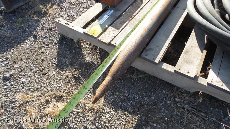 image for item DG9020 Ditch Witch Pierce Arrow boring tools