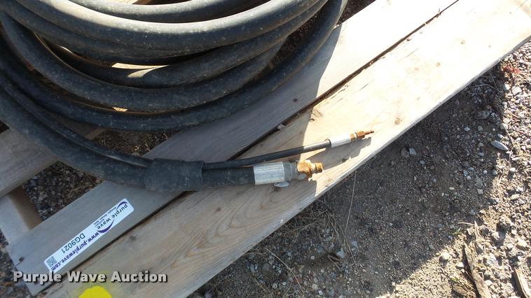 image for item DG9021 Ditch Witch Pierce Arrow boring tools