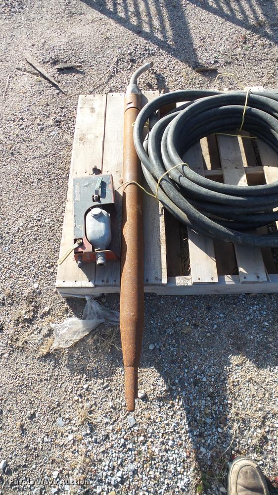 image for item DG9021 Ditch Witch Pierce Arrow boring tools