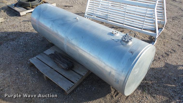 image for item DG9023 Stainless steel fuel tank