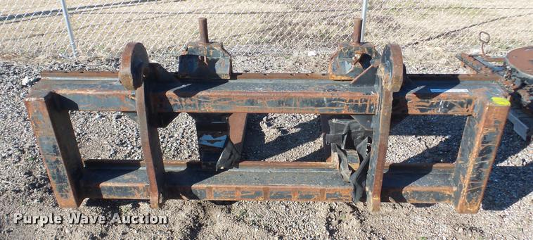 image for item DG9030 Loader forks