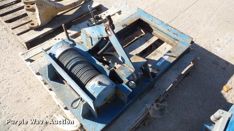 image for item DG9032 Ramsey winch