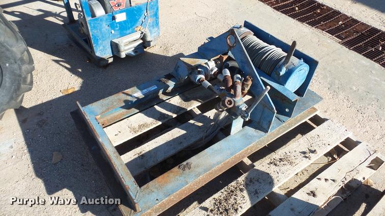 image for item DG9032 Ramsey winch