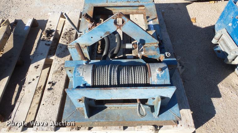 image for item DG9032 Ramsey winch