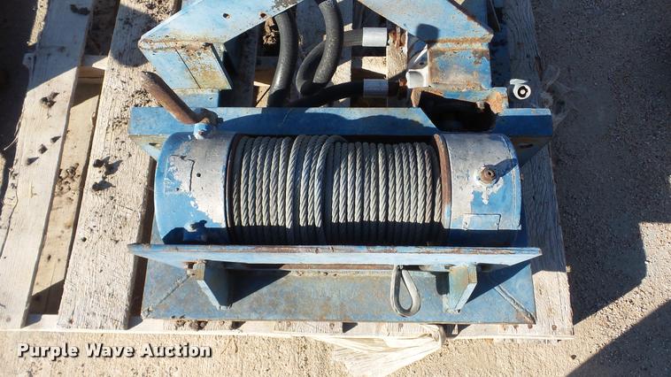 image for item DG9032 Ramsey winch
