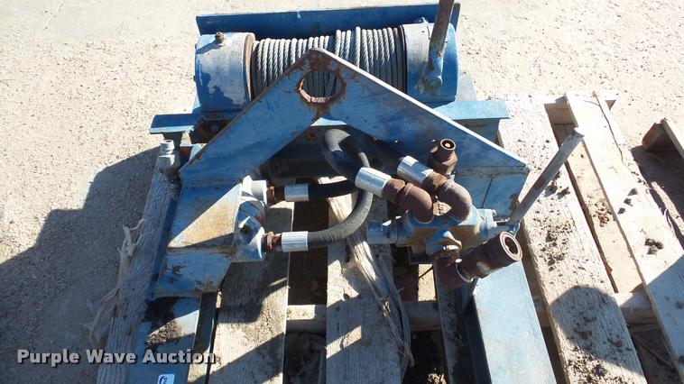 image for item DG9032 Ramsey winch