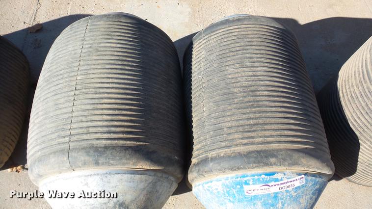 image for item DG9035 (2) Cherne pneumatic plugs