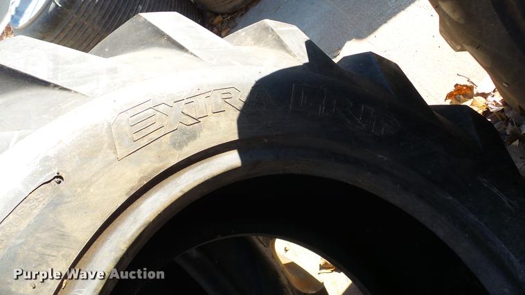 image for item DG9039 (3) tires