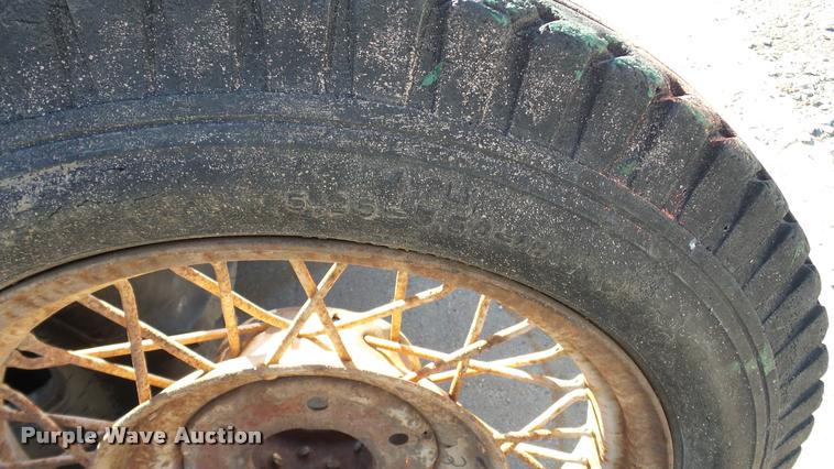 image for item DG9040 (8) tires