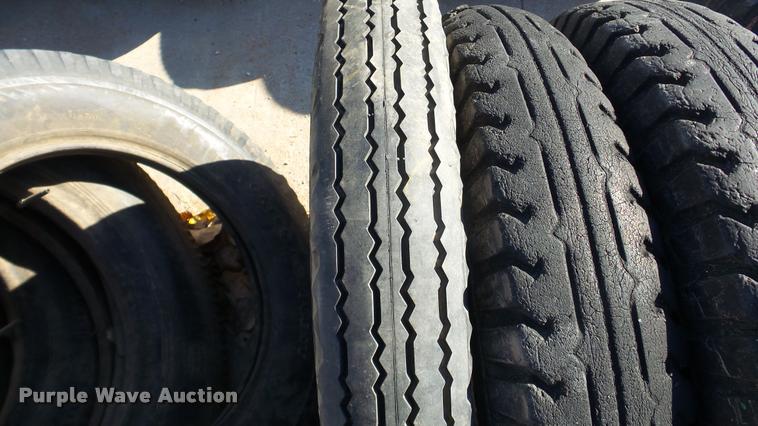 image for item DG9040 (8) tires