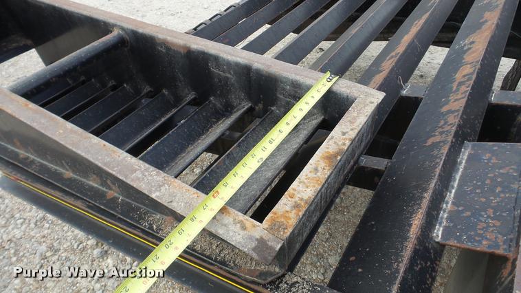 image for item DG9134 1994 Felling equipment trailer