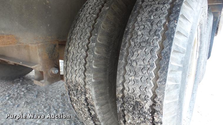 image for item DG9134 1994 Felling equipment trailer