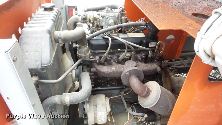 image for item DG9136 1998 Skyjack SJ9250 scissor lift