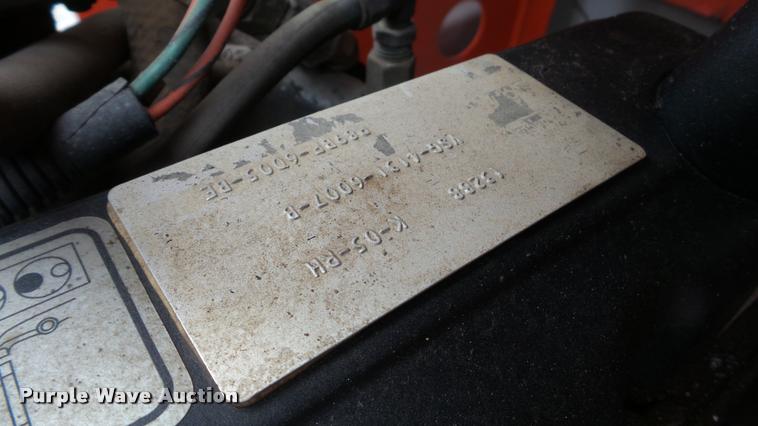 image for item DG9136 1998 Skyjack SJ9250 scissor lift