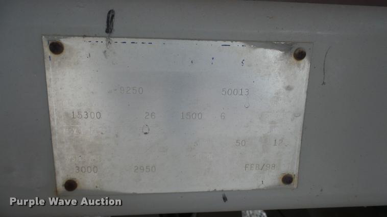 image for item DG9136 1998 Skyjack SJ9250 scissor lift