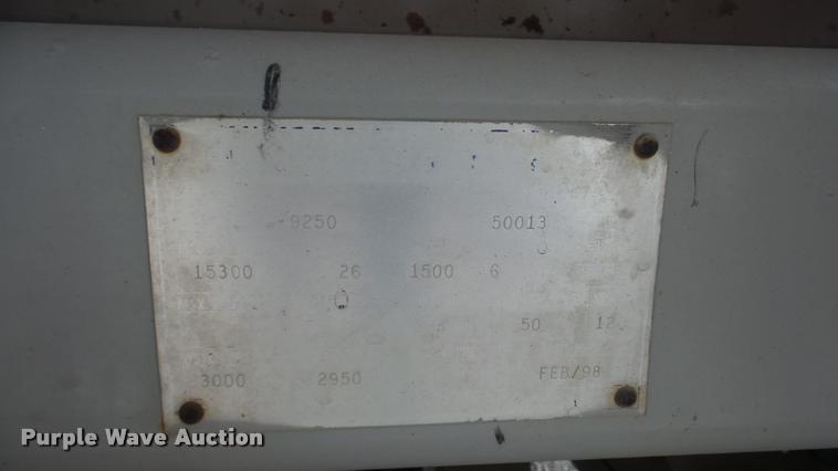 image for item DG9136 1998 Skyjack SJ9250 scissor lift