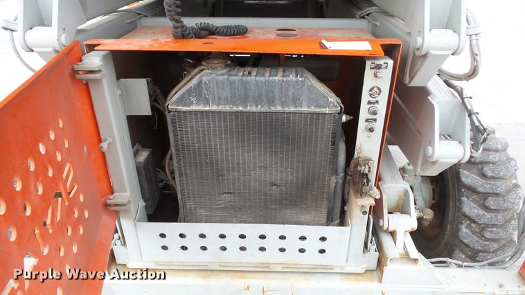 image for item DG9137 2000 Skyjack SJ9250 scissor lift