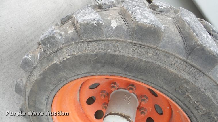 image for item DG9137 2000 Skyjack SJ9250 scissor lift