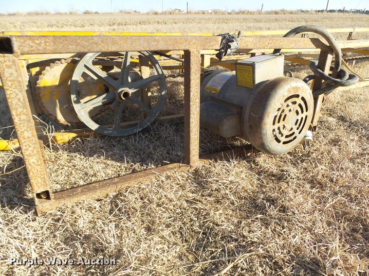 image for item DI9515 Hay bale elevator
