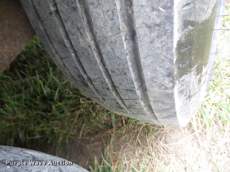 image for item I1821 2003 Haul Mark G824T-102 enclosed cargo trailer