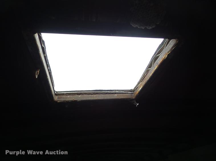 image for item I1821 2003 Haul Mark G824T-102 enclosed cargo trailer