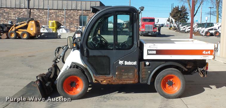 image for item J1613 2006 Bobcat Toolcat 5600 utility work machine