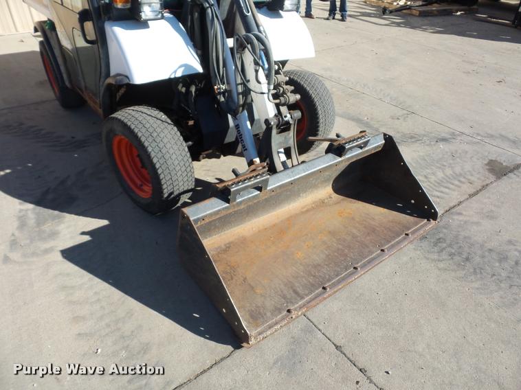 image for item J1613 2006 Bobcat Toolcat 5600 utility work machine