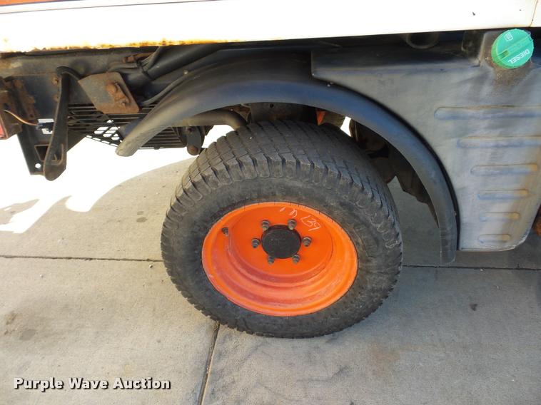 image for item J1613 2006 Bobcat Toolcat 5600 utility work machine