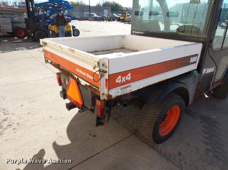 image for item J1613 2006 Bobcat Toolcat 5600 utility work machine