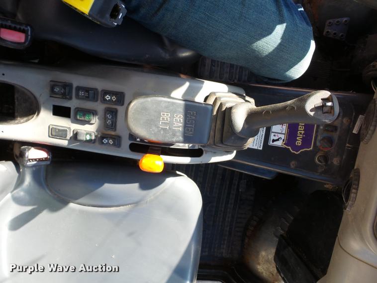 image for item J1613 2006 Bobcat Toolcat 5600 utility work machine