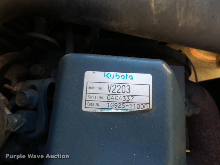 image for item J1613 2006 Bobcat Toolcat 5600 utility work machine