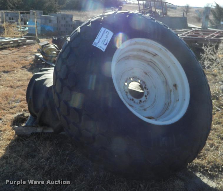 image for item J5014 (2) tires and wheels