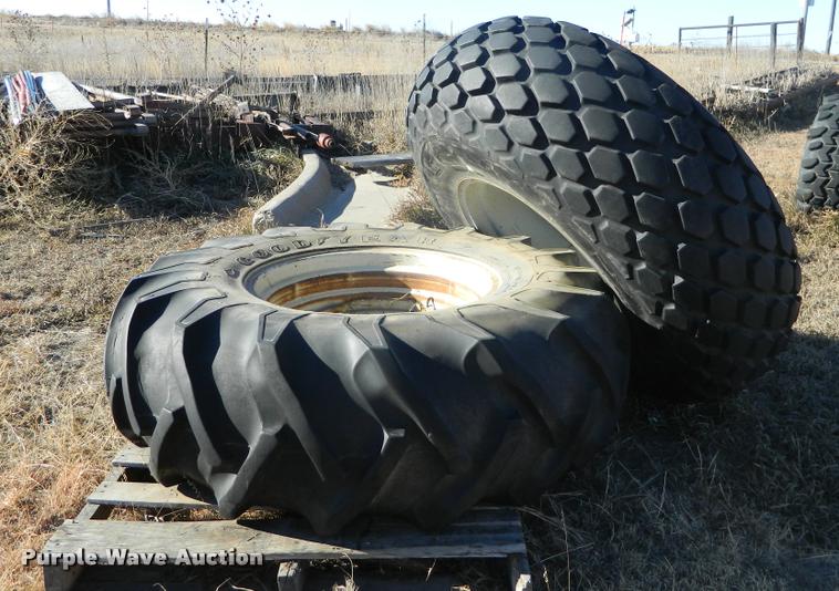 image for item J5014 (2) tires and wheels
