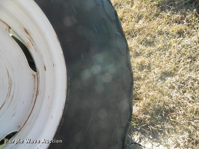 image for item J5014 (2) tires and wheels