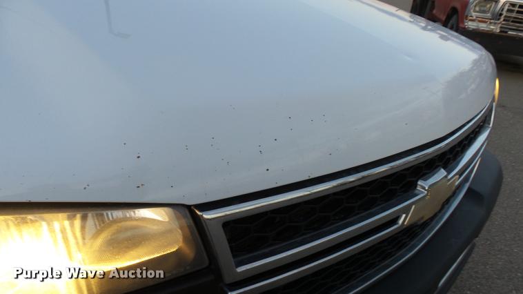 image for item J5715 2007 Chevrolet Silverado Classic 1500 pickup truck