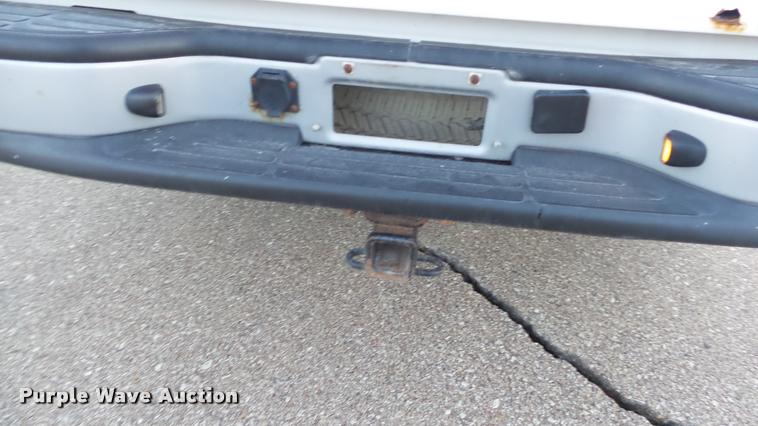 image for item J5715 2007 Chevrolet Silverado Classic 1500 pickup truck