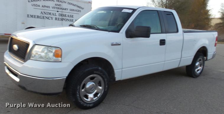 image for item J5716 2007 Ford F150 XLT SuperCab pickup truck