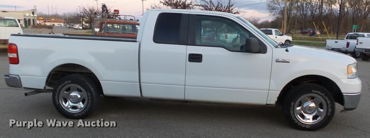image for item J5716 2007 Ford F150 XLT SuperCab pickup truck