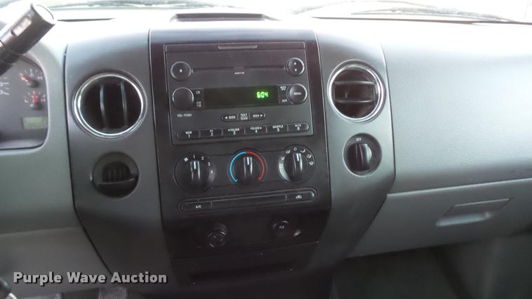 image for item J5716 2007 Ford F150 XLT SuperCab pickup truck