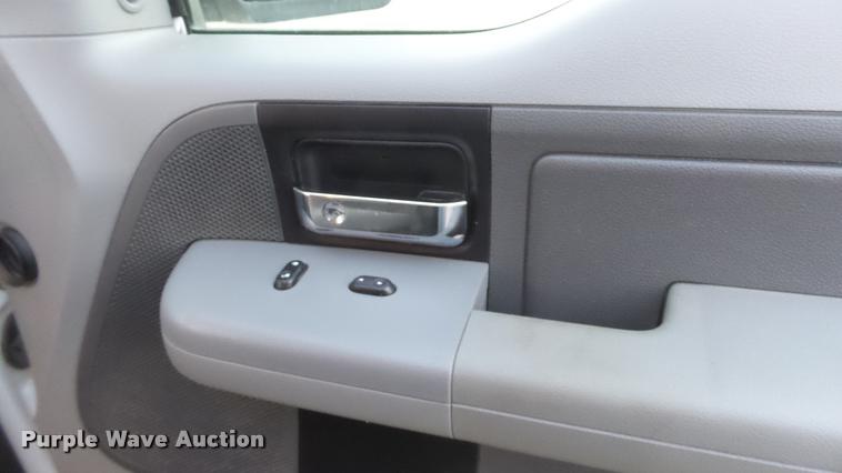 image for item J5716 2007 Ford F150 XLT SuperCab pickup truck