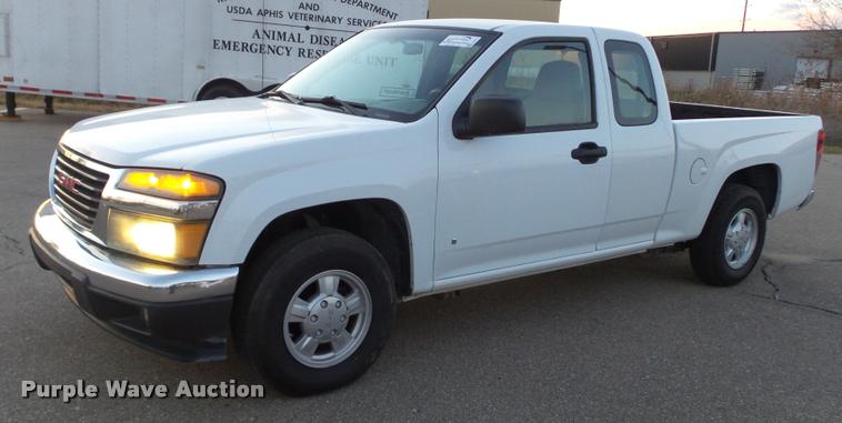 image for item J5717 2007 GMC Canyon SL Ext. Cab pickup truck