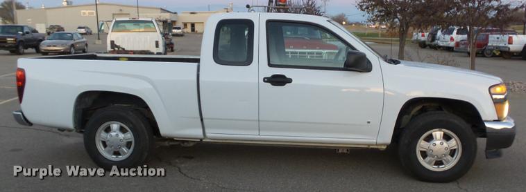 image for item J5717 2007 GMC Canyon SL Ext. Cab pickup truck