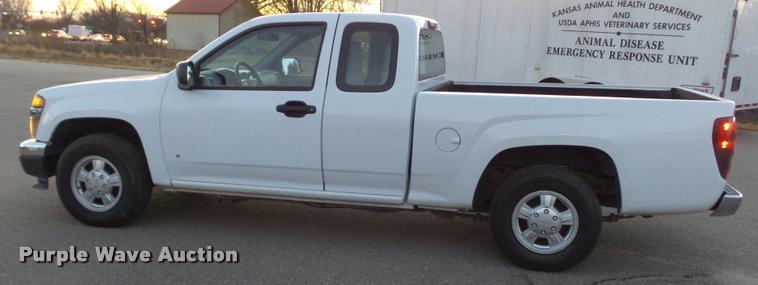 image for item J5717 2007 GMC Canyon SL Ext. Cab pickup truck