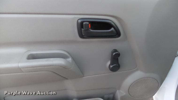 image for item J5717 2007 GMC Canyon SL Ext. Cab pickup truck