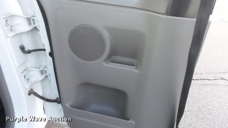 image for item J5717 2007 GMC Canyon SL Ext. Cab pickup truck